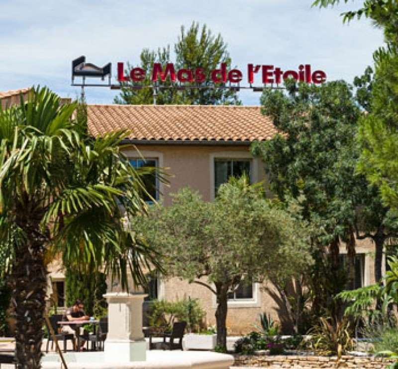 Hotel Logis Noemys Pont De L'etoile 3*
