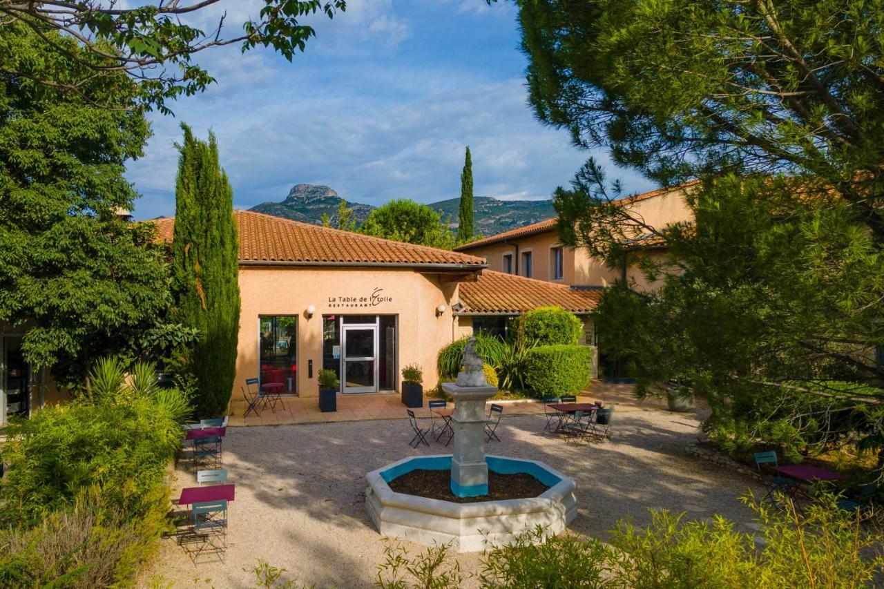 Logis Noemys Pont De L'etoile 3*
