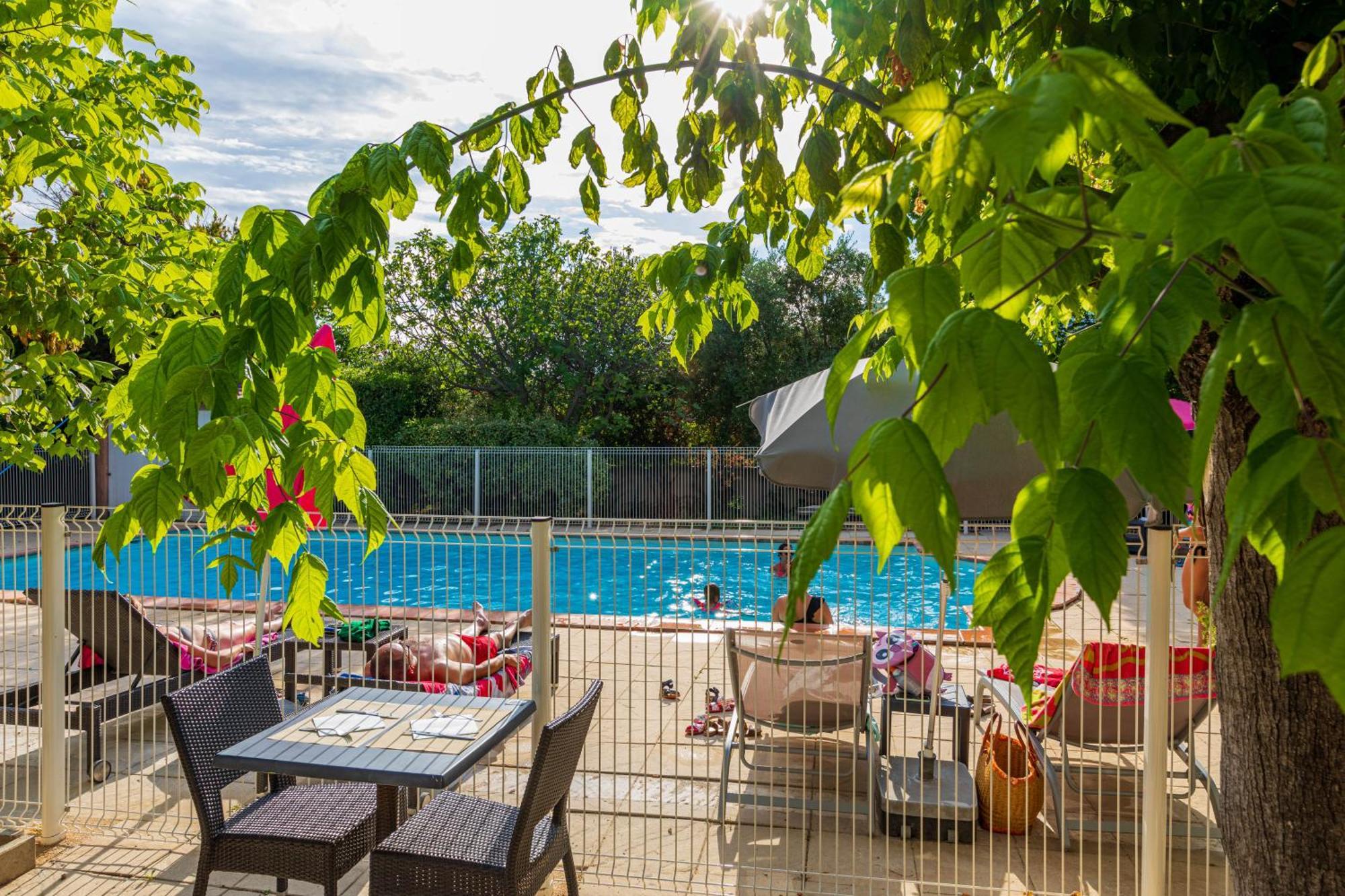 Hotel Logis Noemys Pont De L'etoile Aubagne