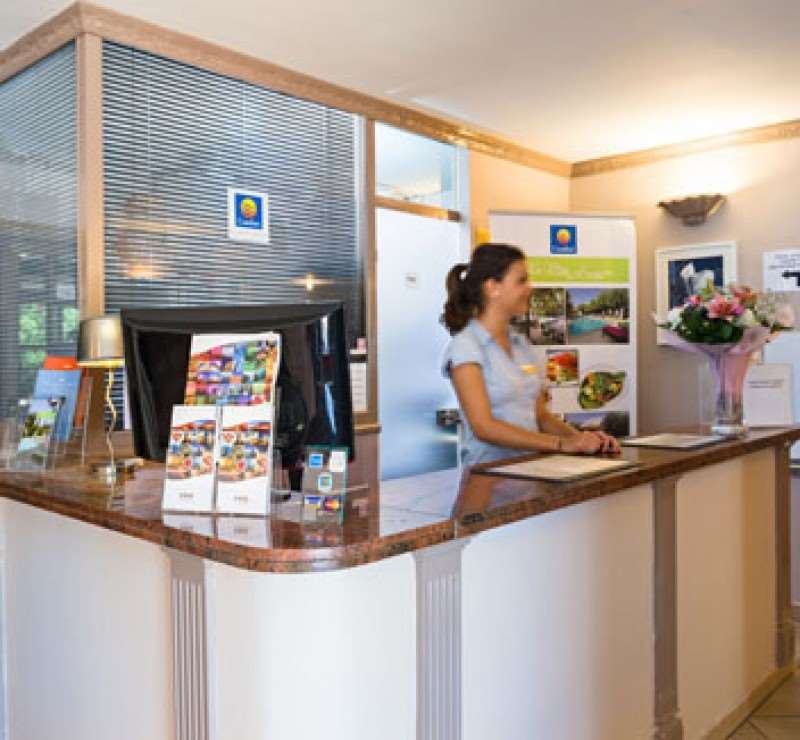 Hotel Logis Noemys Pont De L'etoile